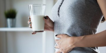 Intolleranza al lattosio: sintomi e test aiutano a riconoscerla